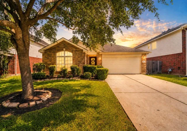 1st image of 2618 Los Alamos Cir, Deer Park, TX 77536 | MLS# 95738004