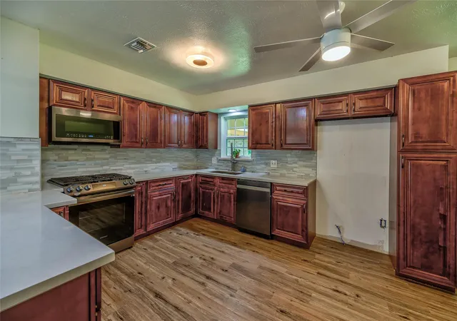 Homes for sale in Huntsville, TX | 3003 Paul Knox St, Huntsville, TX 77320 | MLS# 17688387