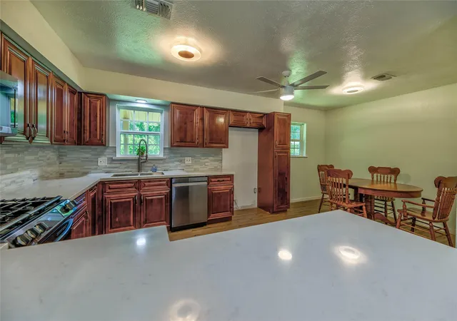 Homes for sale in Huntsville, TX | 3003 Paul Knox St, Huntsville, TX 77320 | MLS# 17688387