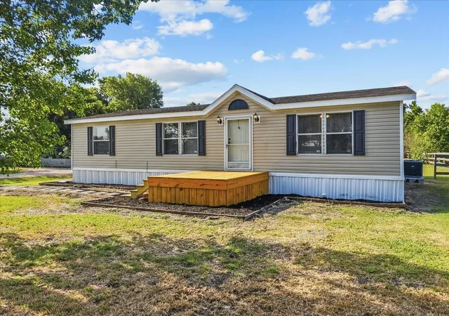 Photo 4 of Single family home for sale at 12717 33Rd St, Santa Fe, TX 77510 | MLS# 7934562 | Listing updated on 2026-08-31