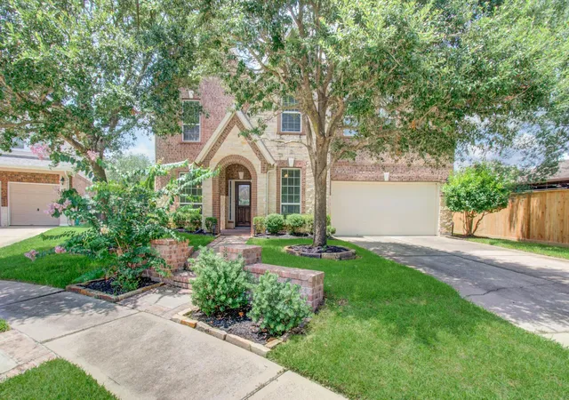 Photo 1 of Single family home for sale at 18018 Channel Hl Dr, Cypress, TX 77433 | MLS# 10678084 | Listing updated on 2026-08-18