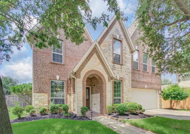 Photo 2 of Single family home for sale at 18018 Channel Hl Dr, Cypress, TX 77433 | MLS# 10678084 | Listing updated on 2026-08-18
