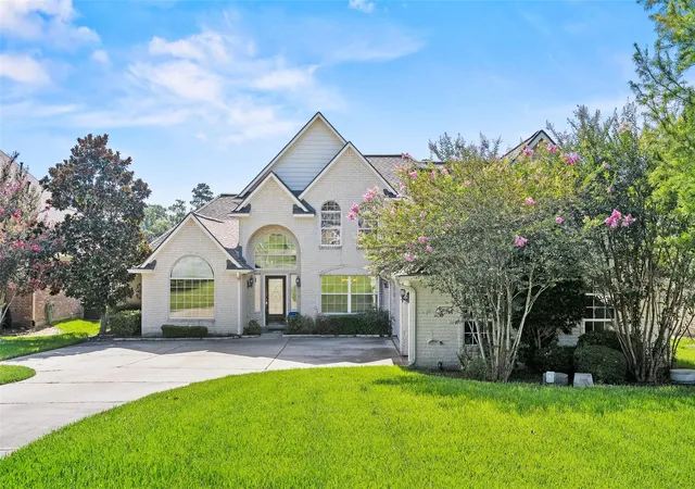 Photo 3 of Single family home for sale at 11836 Seashell Cir, Montgomery, TX 77356 | MLS# 80611230 | Listing updated on 2026-07-17