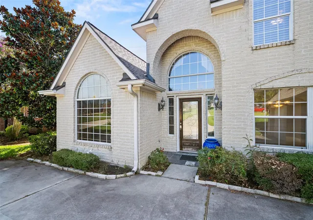 Photo 3 of Single family home for sale at 11836 Seashell Cir, Montgomery, TX 77356 | MLS# 80611230 | Listing updated on 2026-07-17