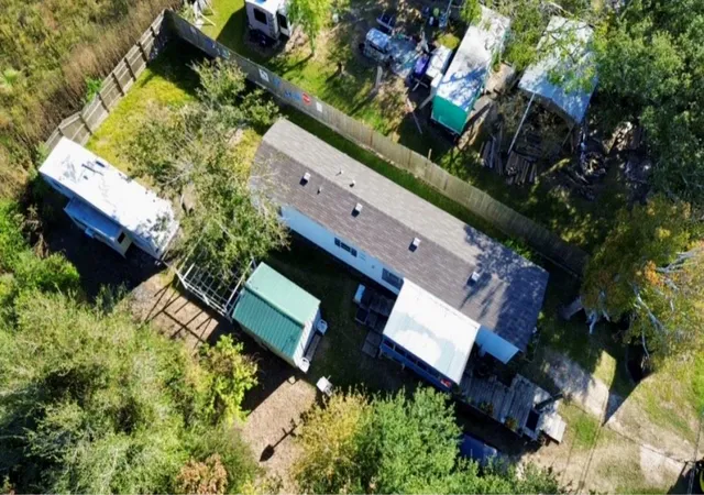 1st image of 333 9th St, Dickinson, TX 77539 | MLS# 58361324