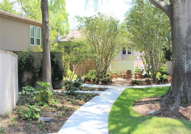 2nd image of 12625 Memorial Dr #127, Houston, TX 77024 | MLS# 45055968