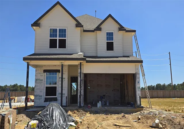 Photo 2 of Single family home for sale at 15475 Woody Hvn Dr, Conroe, TX 77302 | MLS# 85905250 | Listing updated on 2026-09-08