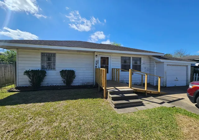 1st image of 258 Owens St, Houston, TX 77029 | MLS# 85207838