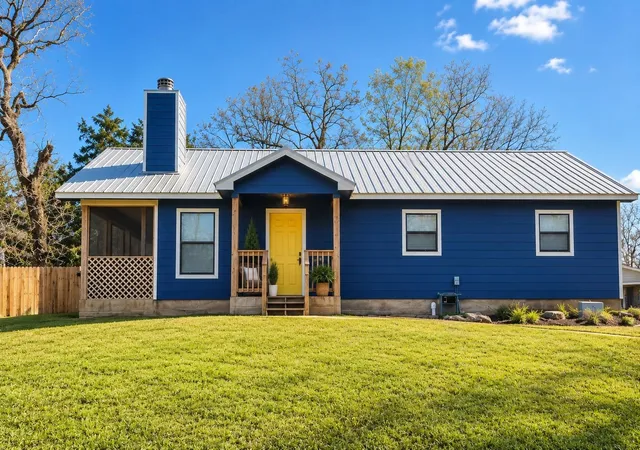 Photo 2 of Single family home for sale at 150 Lazy Ln, Livingston, TX 77351 | MLS# 93711192 | Listing updated on 2026-08-20