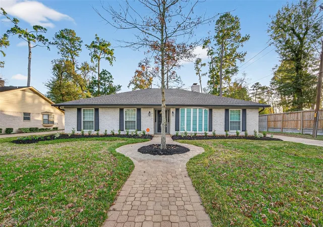 Homes for sale in Houston, TX | 902 Kingsbridge Rd, Houston, TX 77073 | MLS# 11036901