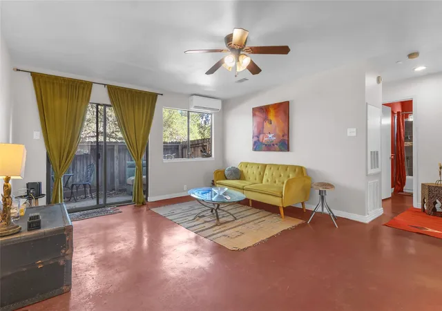 3rd image of 6810 Deatonhill Dr #115, Austin, TX 78745 | MLS# 46633018