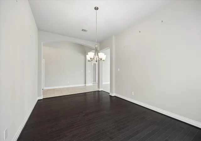 5th image of 13833 Arbor Meadows Lane, Pearland, TX 77584 | MLS# 55499677