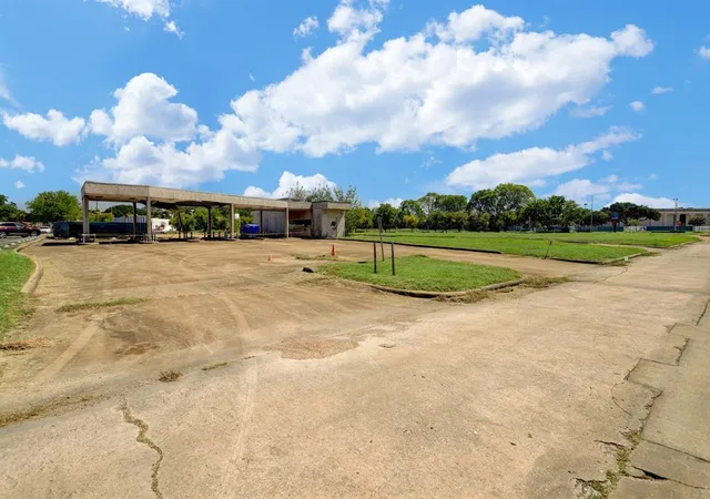 5th image of 4435 Old Spanish Trl, Houston, TX 77021 | MLS# 22027521