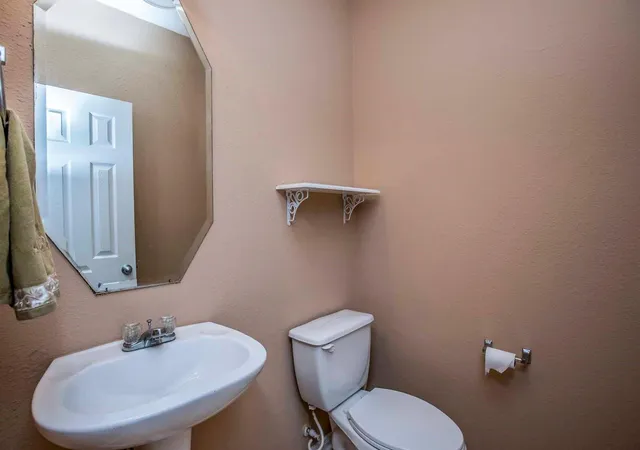 Photo 4 of Single family home for sale at 29742 Legends Green Dr, Spring, TX 77386 | MLS# 96598385 | Listing updated on 2026-07-24