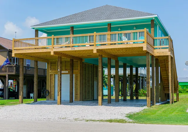 Photo 1 of Single family home for sale at 886 Sandollar, Port Bolivar, TX 77650 | MLS# 35955944 | Listing updated on 2026-05-20