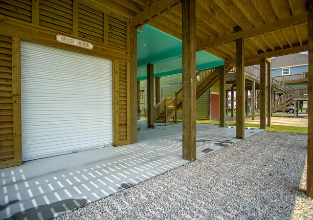 Photo 3 of Single family home for sale at 886 Sandollar, Port Bolivar, TX 77650 | MLS# 35955944 | Listing updated on 2026-05-20