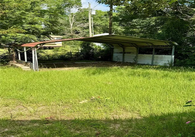 12th image of 385 Ole Long Pull Rd, Livingston, TX 77351 | MLS# 83102209