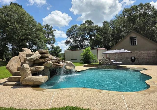 5th image of 26815 E Fm 2090 Rd, Splendora, TX 77372 | MLS# 39106643