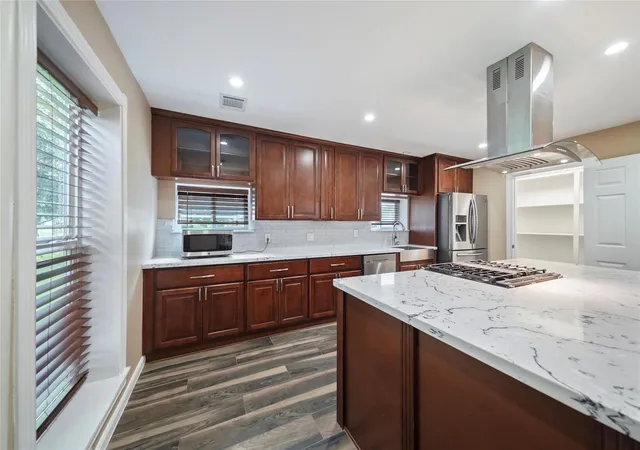 5th image of 30720 Waller Spring Creek Rd, Waller, TX 77484 | MLS# 85915636
