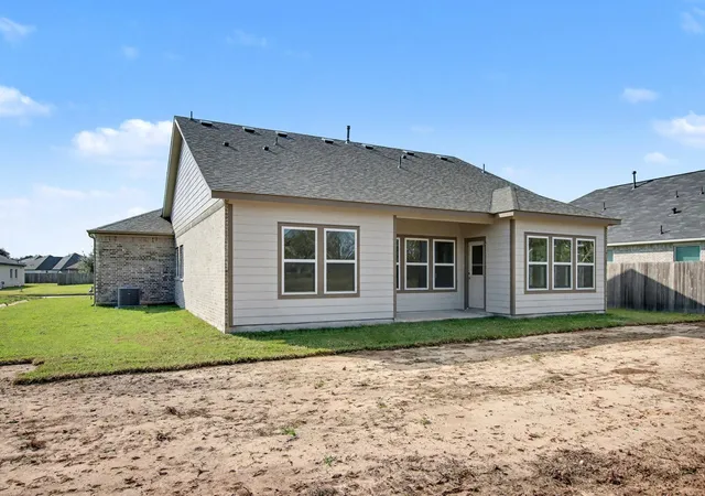 Homes for sale in West Columbia, TX | 414 Wellshire Dr, West Columbia, TX 77486 | MLS# 50208808