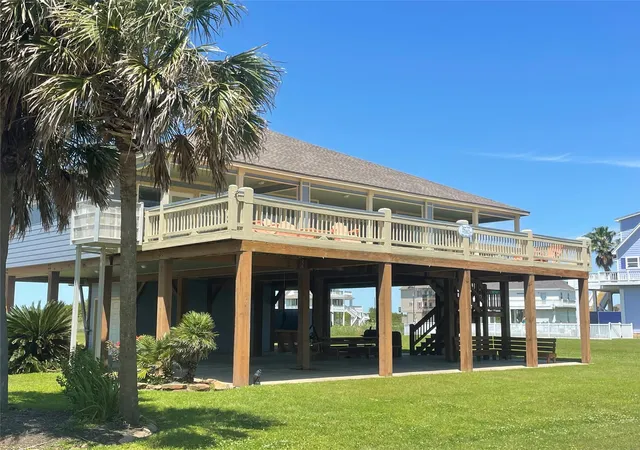 Photo 1 of Single family home for sale at 3933 Biscayne Beach Rd, Port Bolivar, TX 77650 | MLS# 41675523 | Listing updated on 2025-12-27