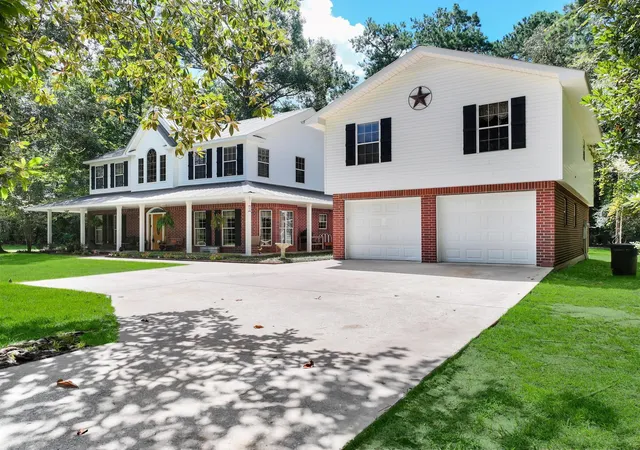 Photo 3 of Single family home for sale at 1000 Forsythia Dr, Village Mills, TX 77663 | MLS# 24297515 | Listing updated on 2026-10-08