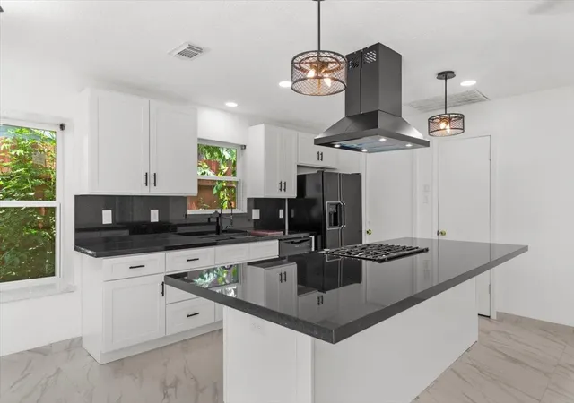 Photo 4 of Single family home for sale at 16407 Valinda Ct, Houston, TX 77083 | MLS# 21038719 | Listing updated on 2026-09-19