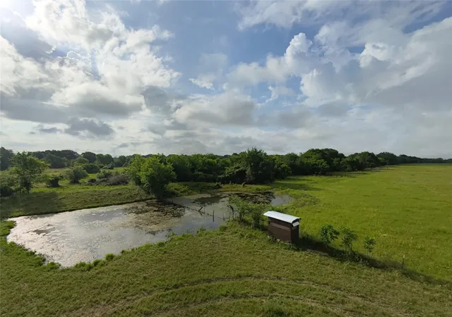 Photo 1 of Sale Pending at 415 Veterans Memorial Dr, Navasota, TX 77868 | MLS# 41910856 | Listing updated on 2026-09-25