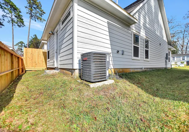 32nd image of 16373 Eastchase St, Montgomery, TX 77316 | MLS# 88846141