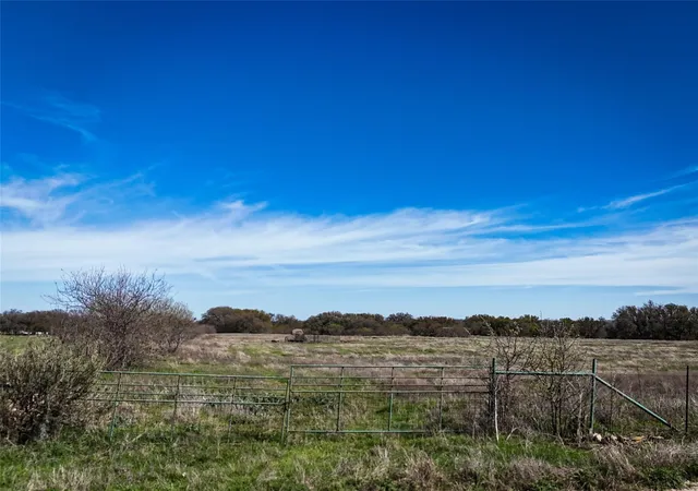 3rd image of 301 S Park Ave, Gustine, TX 76455 | MLS# 98217878