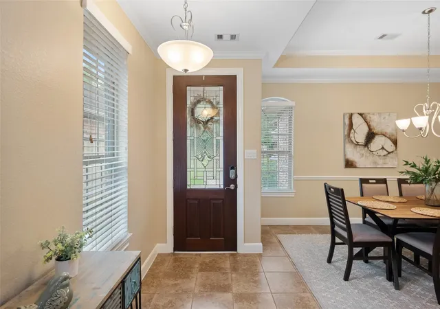 Photo 4 of Single family home for sale at 142 Elderberry Trl, Montgomery, TX 77316 | MLS# 73583640 | Listing updated on 2026-08-30
