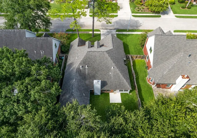 42nd image of 14527 Circlewood Wy, Houston, TX 77062 | MLS# 62225626