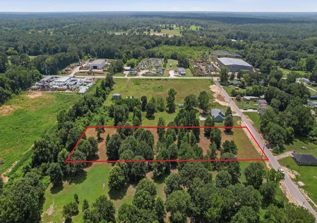 Photo 3 of Land for sale at 480 Minglewood Rd, Liberty, TX 77575 | MLS# 12416886 | Listing updated on 2026-08-05