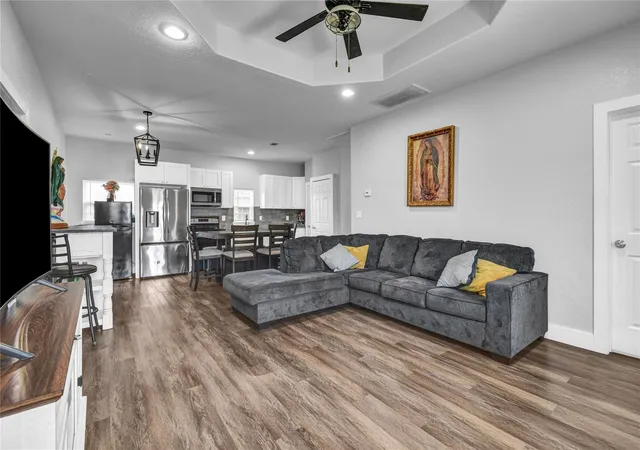 Photo 3 of Single family home for sale at 702 Ghinaudo Rd, Brazoria, TX 77422 | MLS# 74800807 | Listing updated on 2026-07-23