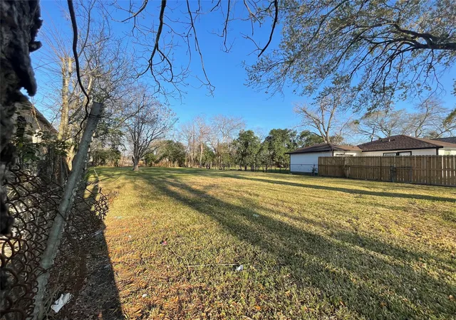 1st image of 6401 Kassarine Pass, Houston, TX 77033 | MLS# 84038940