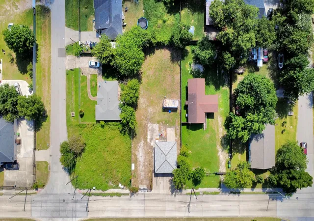 Photo 1 of Land for sale at 10340 Aldine Westfield Rd, Houston, TX 77093 | MLS# 7979559 | Listing updated on 2026-09-18