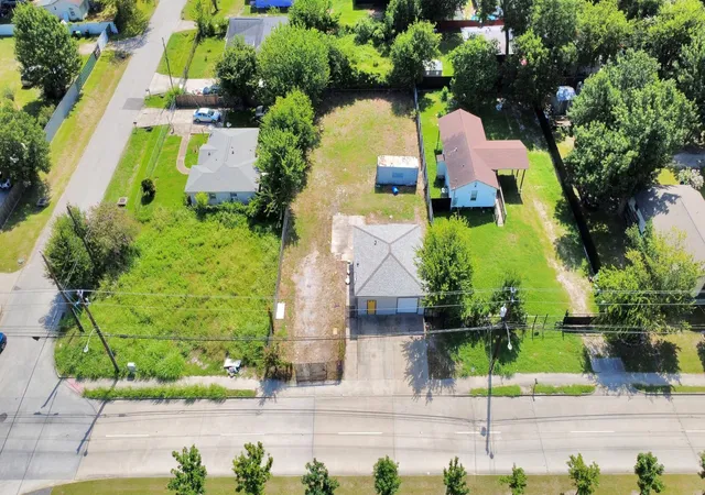 Photo 3 of Land for sale at 10340 Aldine Westfield Rd, Houston, TX 77093 | MLS# 7979559 | Listing updated on 2026-09-18