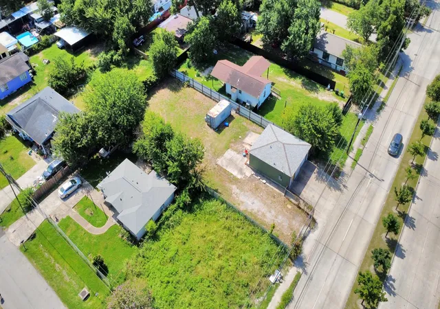 Photo 3 of Land for sale at 10340 Aldine Westfield Rd, Houston, TX 77093 | MLS# 7979559 | Listing updated on 2026-09-18