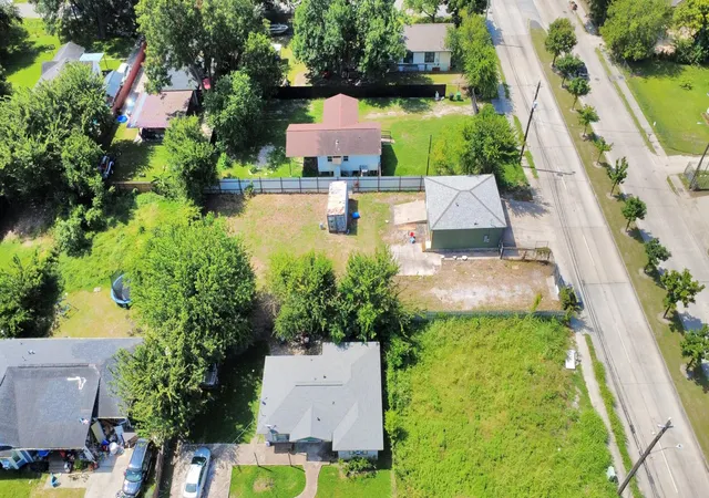 Photo 4 of Land for sale at 10340 Aldine Westfield Rd, Houston, TX 77093 | MLS# 7979559 | Listing updated on 2026-09-18