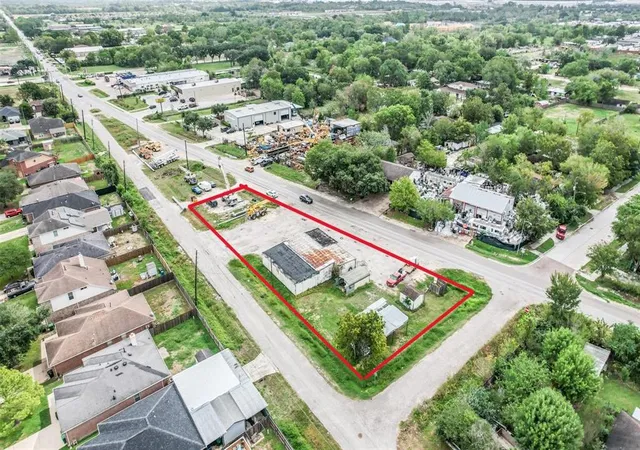 Photo 2 of Land for sale at 4601 Almeda Genoa Rd, Houston, TX 77048 | MLS# 35122080 | Listing updated on 2026-04-16