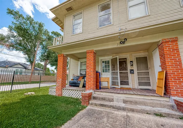 5th image of 301 Grace St, Houston, TX 77003