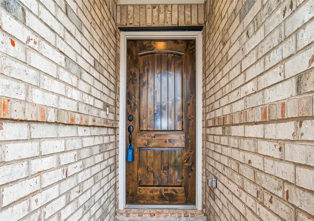 Photo 3 of Single family home for sale at 233 Bonita Beach Dr, Katy, TX 77493 | MLS# 54077242 | Listing updated on 2026-09-14