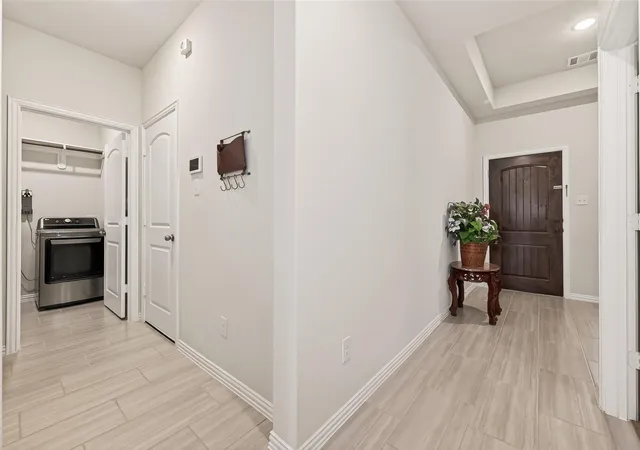 Photo 3 of Single family home for sale at 233 Bonita Beach Dr, Katy, TX 77493 | MLS# 54077242 | Listing updated on 2026-09-14