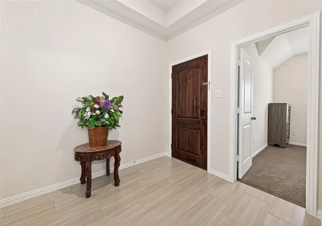 Photo 4 of Single family home for sale at 233 Bonita Beach Dr, Katy, TX 77493 | MLS# 54077242 | Listing updated on 2026-09-14