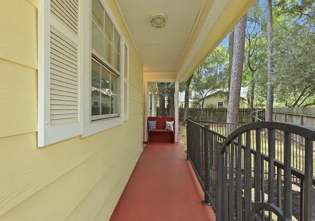 Photo 2 of Sale Pending at 45 Night Hawk Pl, The Woodlands, TX 77380 | MLS# 50665630 | Listing updated on 2026-09-06