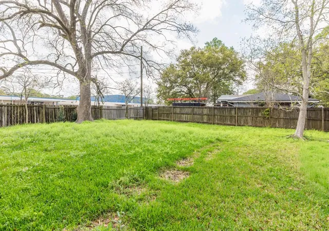 22nd image of 8265 Mclean St, Beaumont, TX 77707 | MLS# 17291355