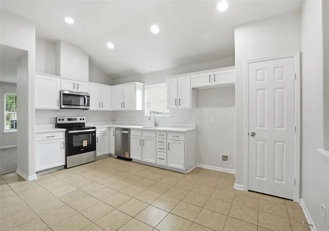 5th image of 4754 Chisholm Holw, Fresno, TX 77545 | MLS# 5336039