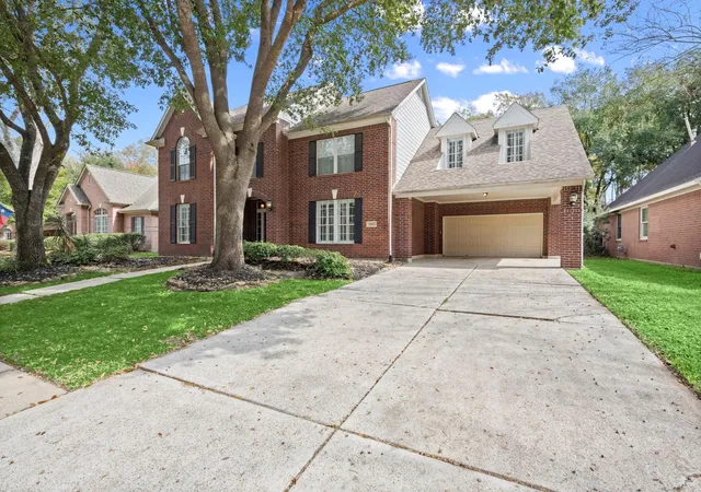 Photo 2 of Single family home for sale at 15614 Mustang Crk Cir, Cypress, TX 77429 | MLS# 33792672 | Listing updated on 2026-08-26
