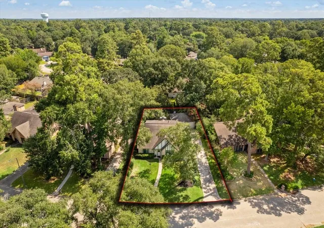 2nd image of 4006 Flint Creek Dr, Kingwood, TX 77339 | MLS# 94361681