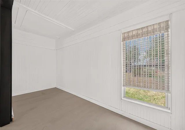 Photo 4 of Single family home for sale at 1403 N Avenue F, Freeport, TX 77541 | MLS# 32901841 | Listing updated on 2026-09-12